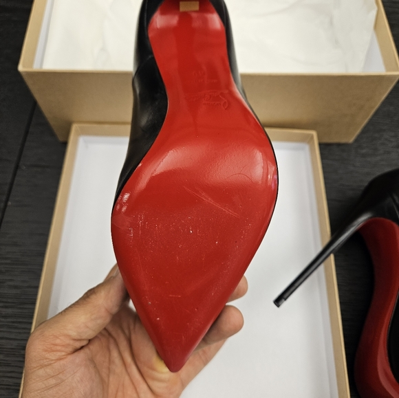 Christian Louboutin So Kate - Picture 3 of 10